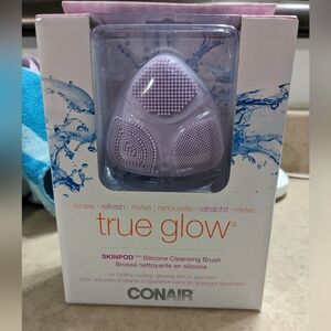 True Glow Conair + Wellness & Spa bundle